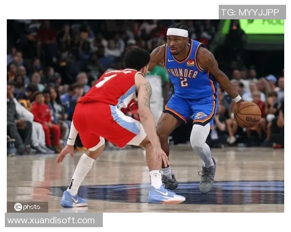 亚历山大狂飙35+7+6!掀19-6高潮反转灰熊 率雷霆10胜1负领跑 亚历山大狂飙35+7+6!掀19-6高潮反转灰熊 率雷霆10胜1负领跑